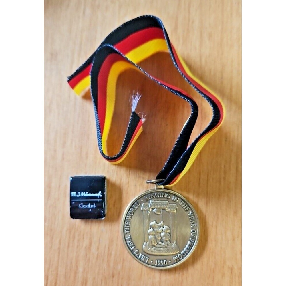 Hummel 1990 Medal Ringing In The Year of Freedom with Ribbon